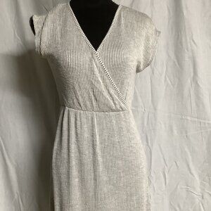 SIZE SMALL GRAY STRIPE DRESS